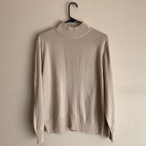 Dressbarn Beige Sweater (Large)